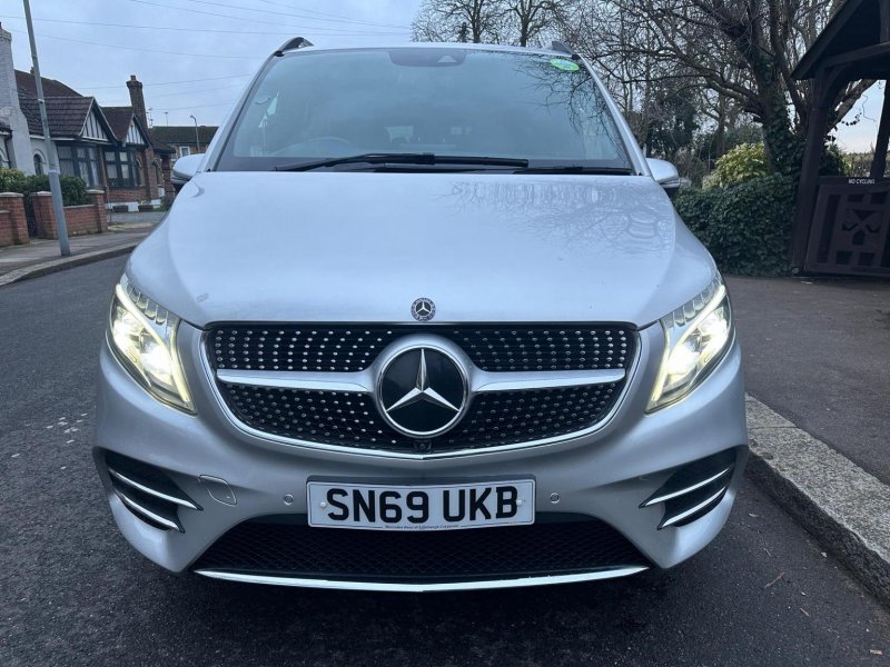 MERCEDES-BENZ V CLASS