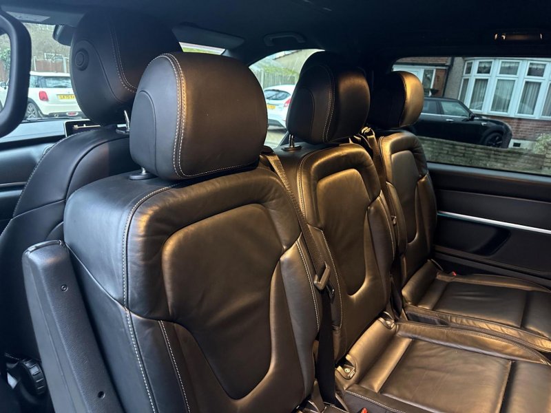 MERCEDES-BENZ V CLASS
