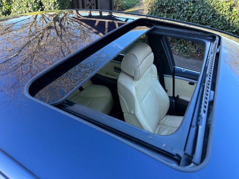 BMW 7 SERIES