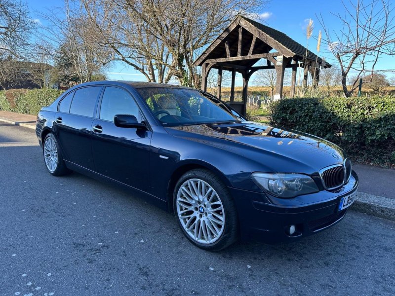 BMW 7 SERIES