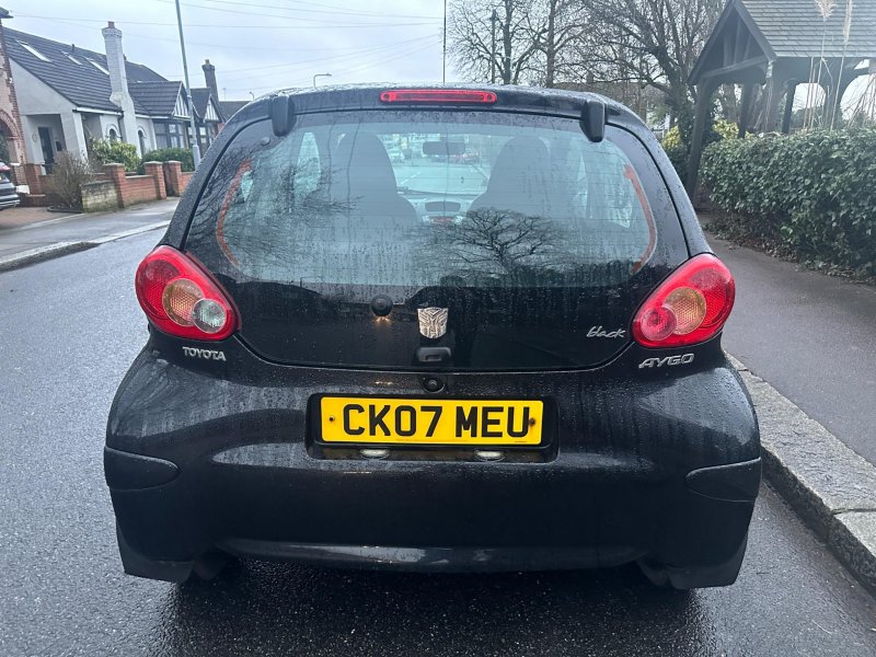 TOYOTA AYGO