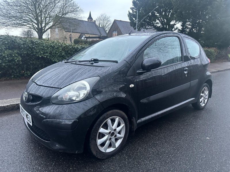 TOYOTA AYGO