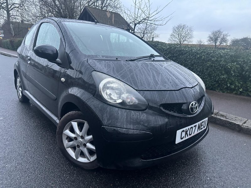 TOYOTA AYGO