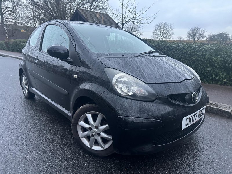 TOYOTA AYGO