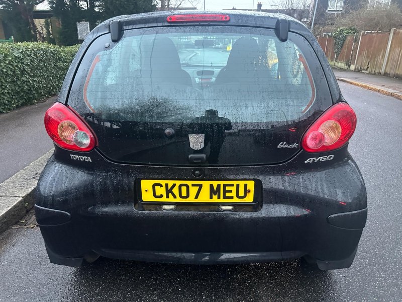 TOYOTA AYGO