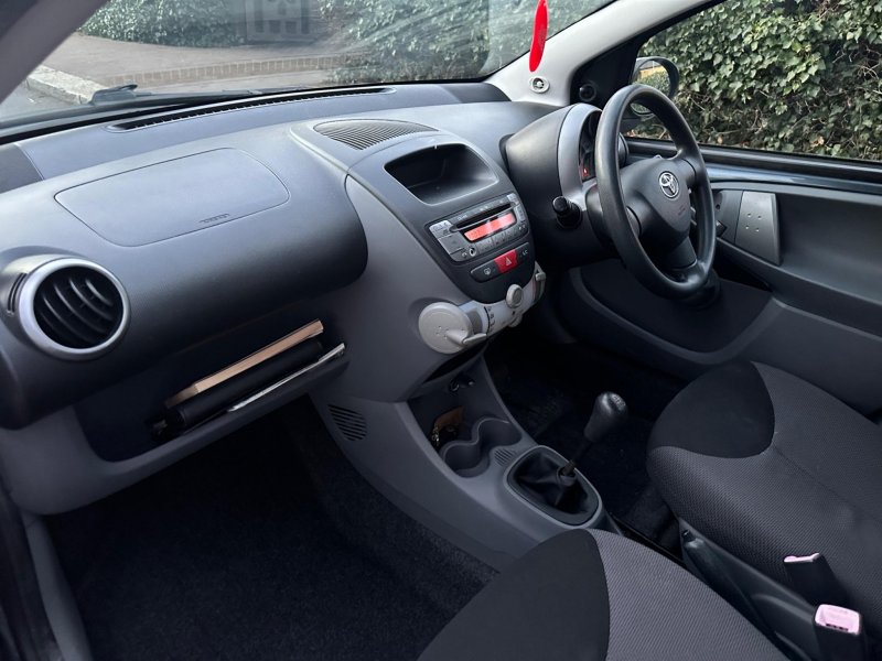 TOYOTA AYGO