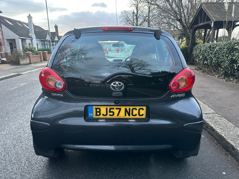 TOYOTA AYGO