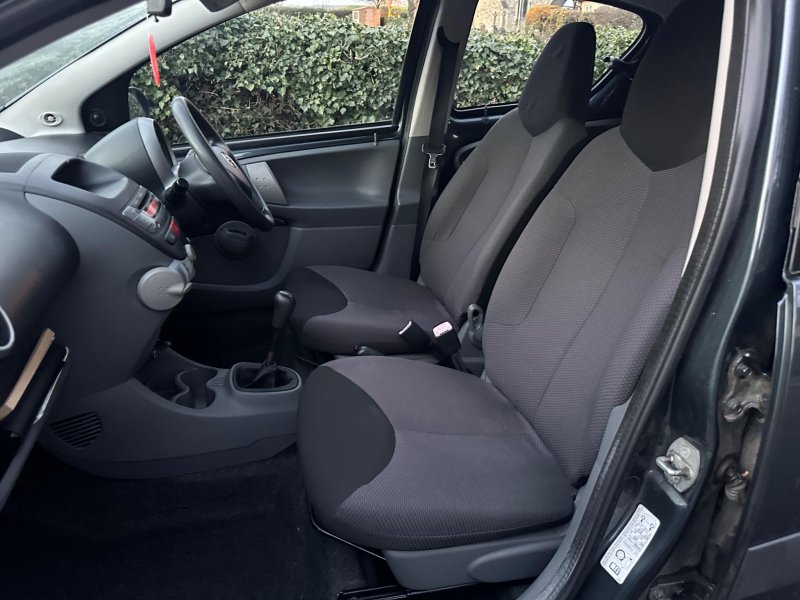 TOYOTA AYGO