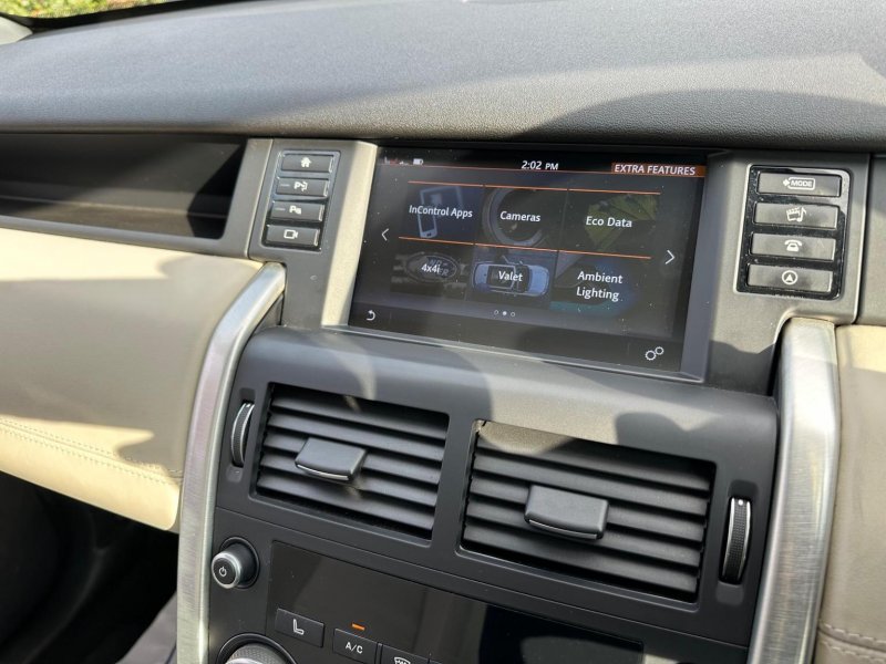 LAND ROVER DISCOVERY SPORT