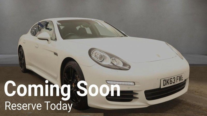View PORSCHE PANAMERA 3.0D V6 TiptronicS Euro 5 (s/s) 5dr