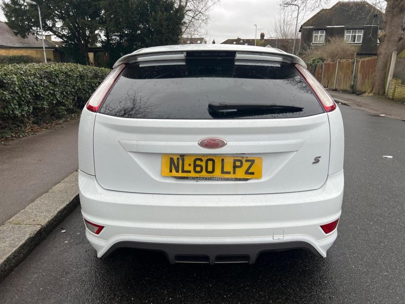 View FORD FOCUS 1.6 Zetec S 3dr