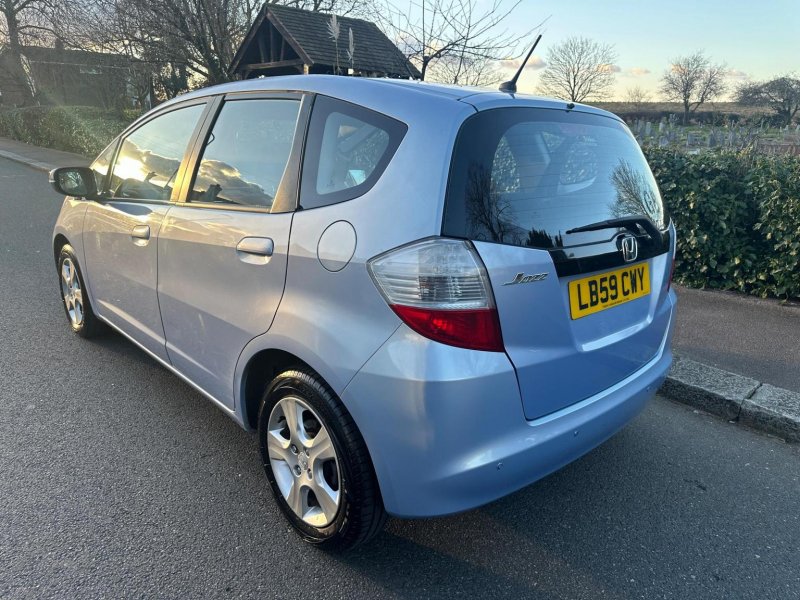 HONDA JAZZ