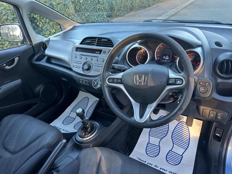 HONDA JAZZ