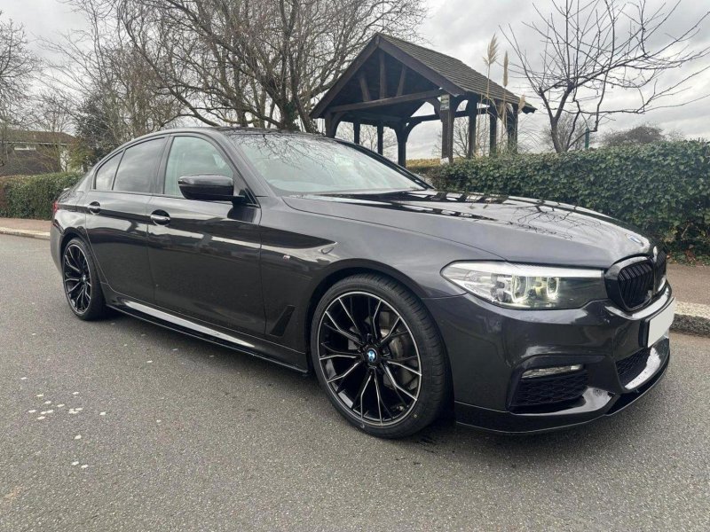 BMW 5 SERIES