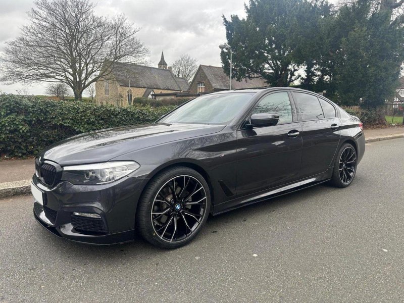 BMW 5 SERIES