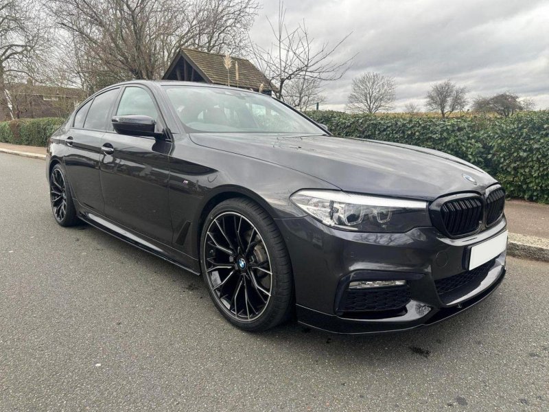 BMW 5 SERIES