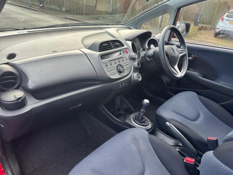 HONDA JAZZ
