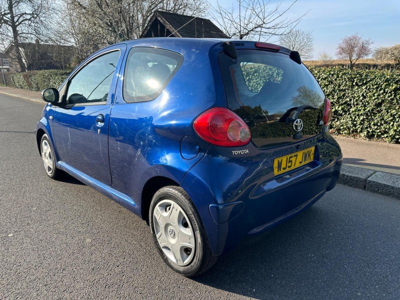 TOYOTA AYGO
