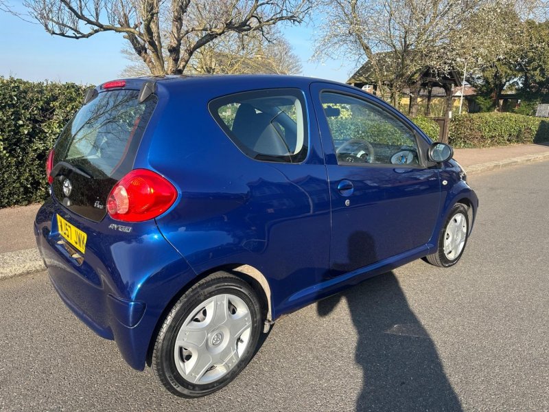 TOYOTA AYGO