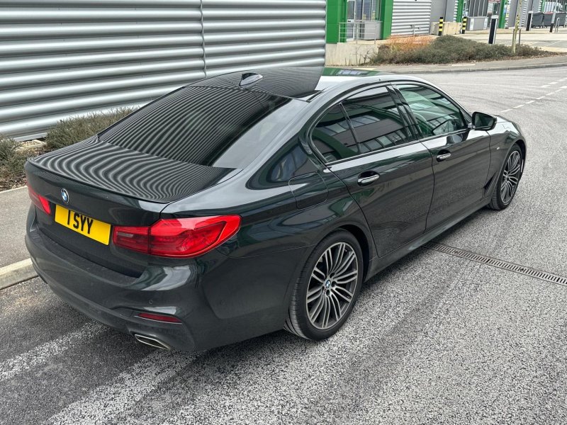 BMW 5 SERIES
