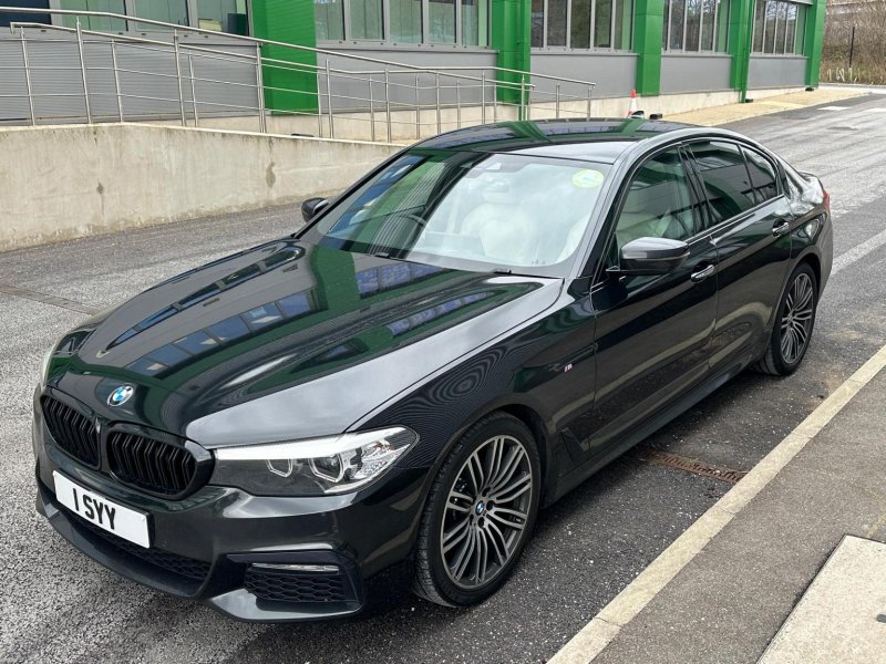 BMW 5 SERIES