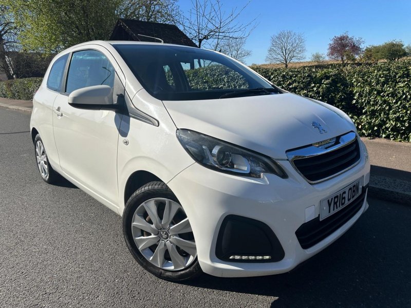 PEUGEOT 108