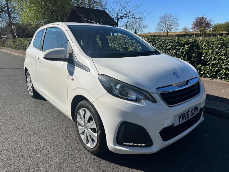 PEUGEOT 108