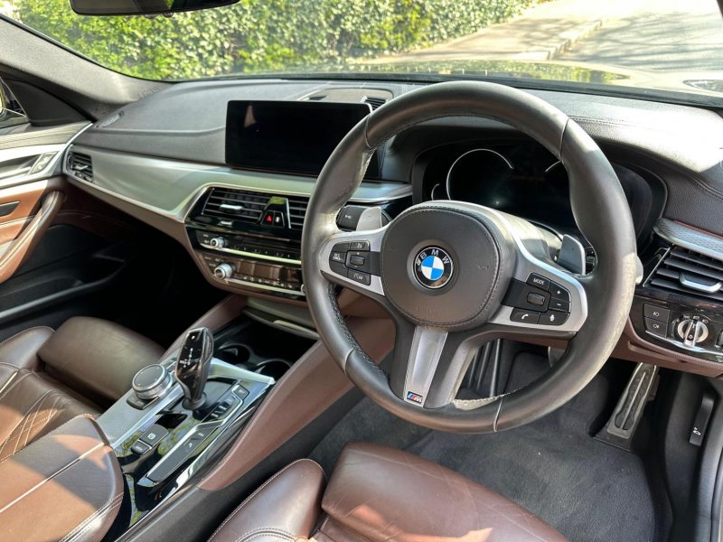 View BMW 5 SERIES 2.0 530e 9.2kWh M Sport Auto Euro 6 (s/s) 4dr