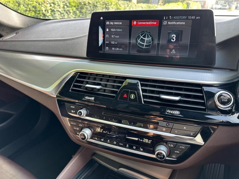 BMW 5 SERIES