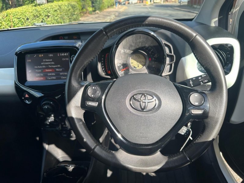 TOYOTA AYGO