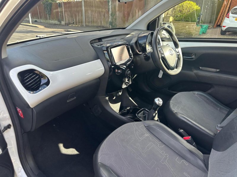 TOYOTA AYGO
