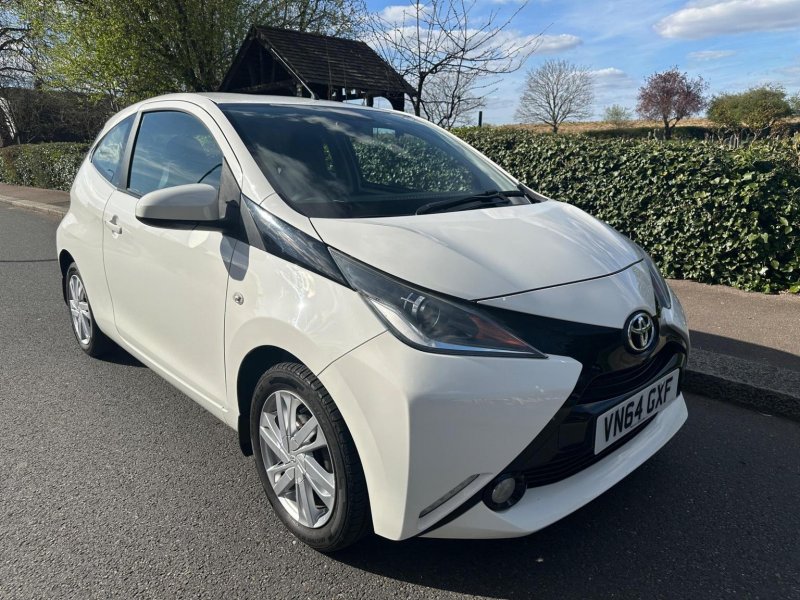 TOYOTA AYGO