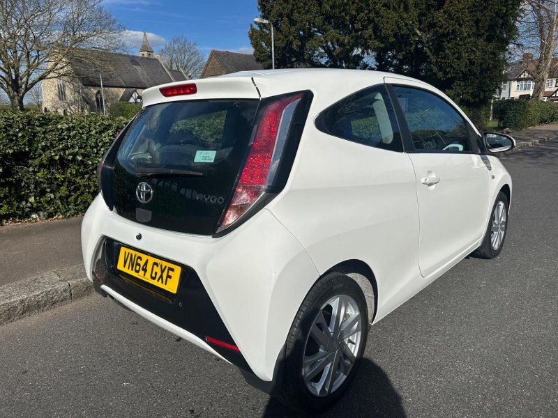 TOYOTA AYGO