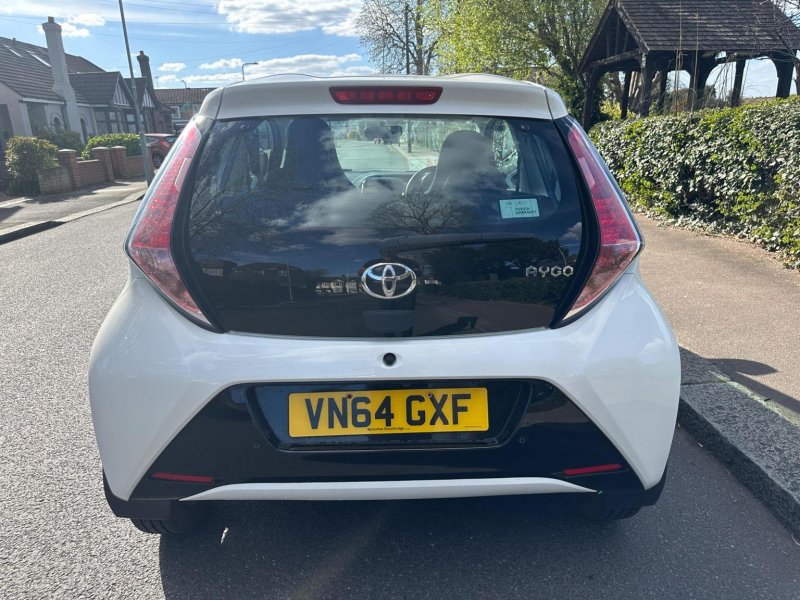 TOYOTA AYGO