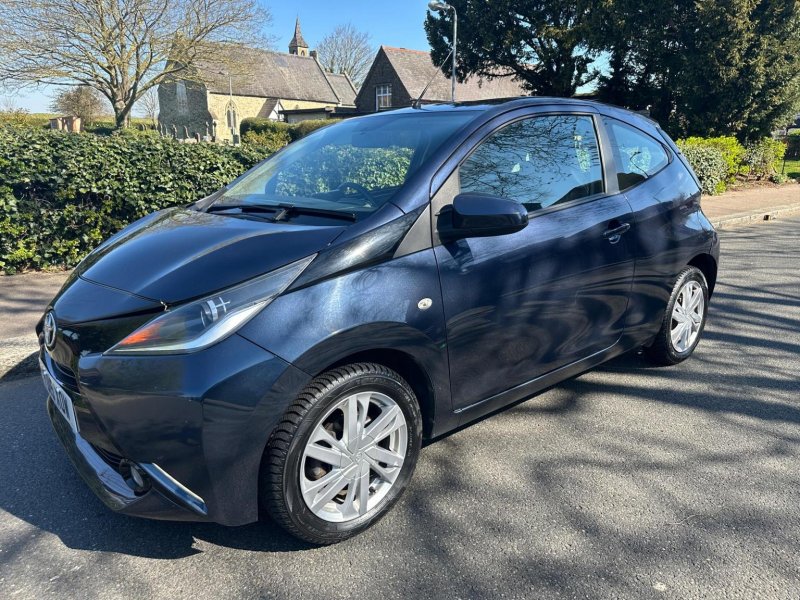 TOYOTA AYGO