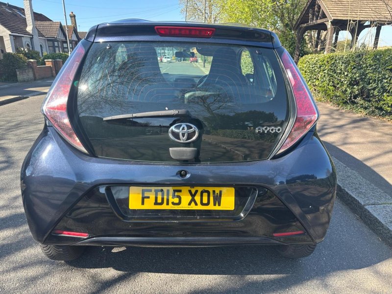 TOYOTA AYGO