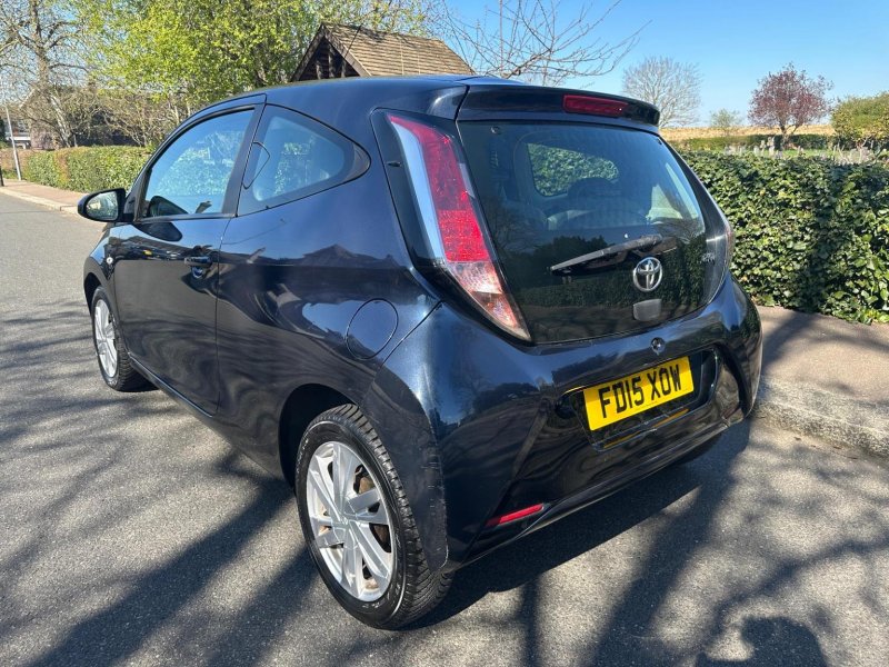 TOYOTA AYGO
