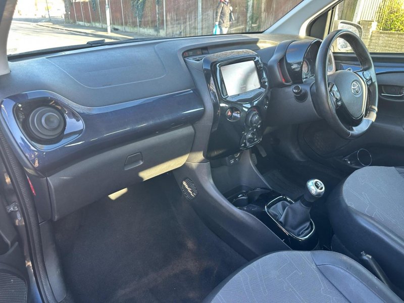 TOYOTA AYGO