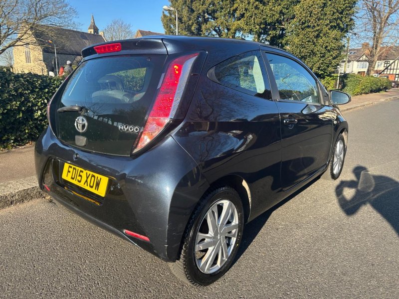 TOYOTA AYGO