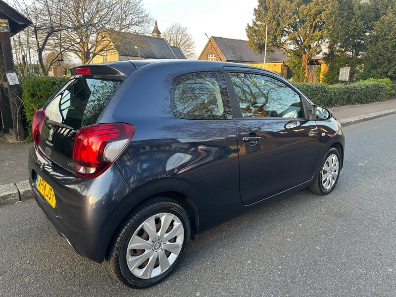 PEUGEOT 108