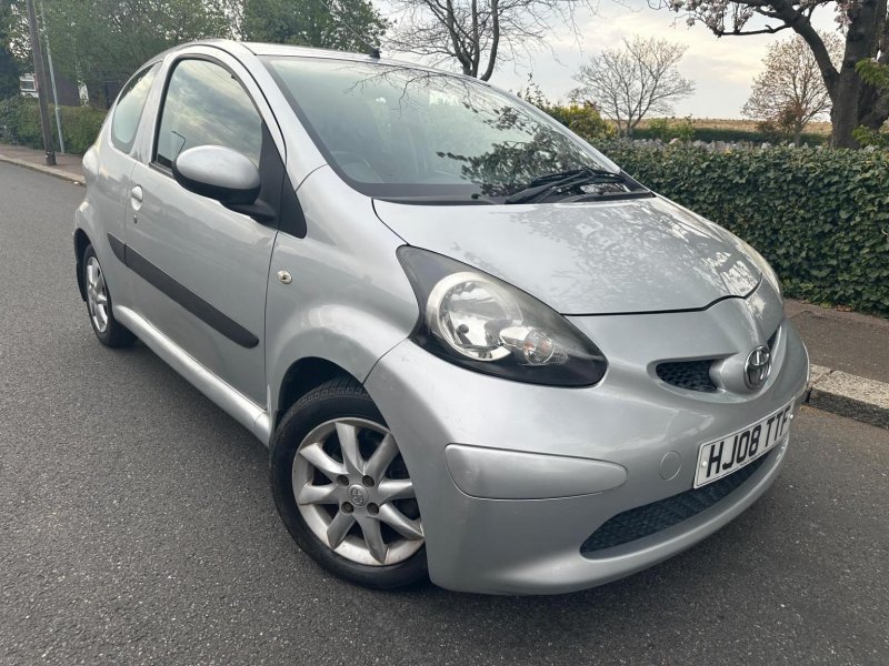 View TOYOTA AYGO 1.0 VVT-i Platinum Euro 4 3dr