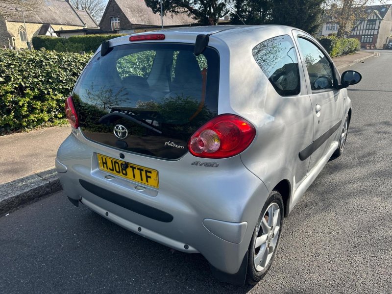 TOYOTA AYGO