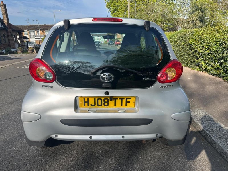 TOYOTA AYGO