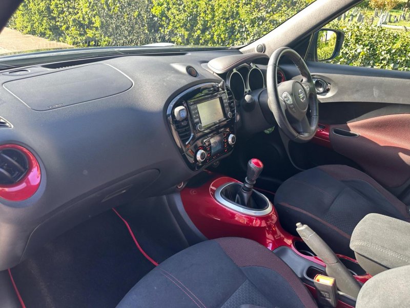 NISSAN JUKE