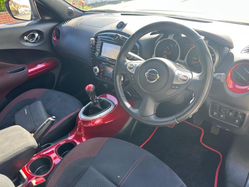 NISSAN JUKE