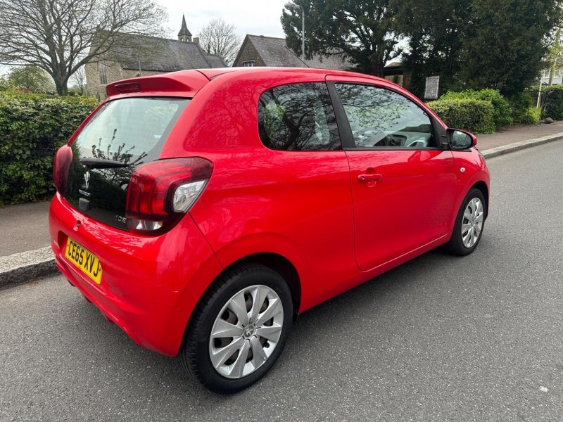 PEUGEOT 108