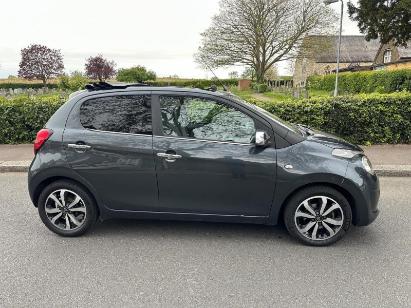 View CITROEN C1 1.2 PureTech Flair Airscape Euro 6 5dr (Euro 6)