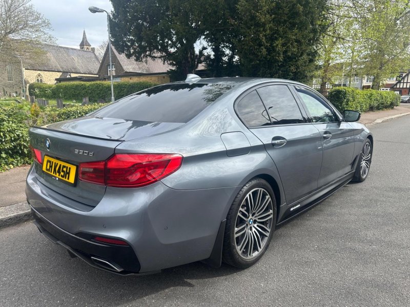BMW 5 SERIES