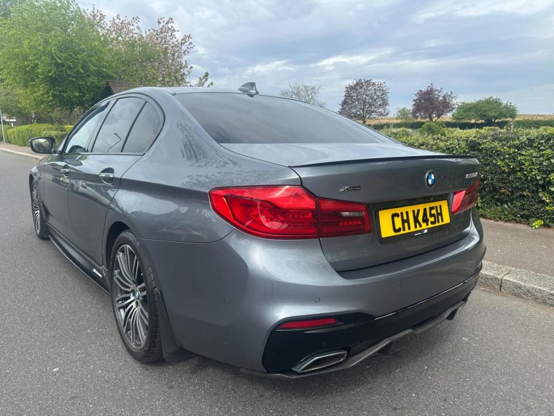 BMW 5 SERIES