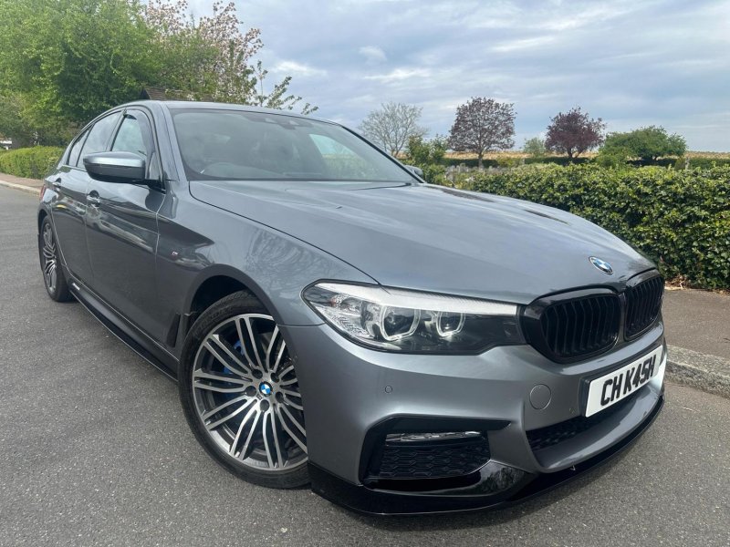 View BMW 5 SERIES 3.0 530d M Sport Auto xDrive Euro 6 (s/s) 4dr